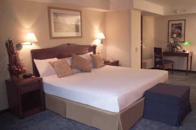 Ambassador Suites Caracas Room photo
