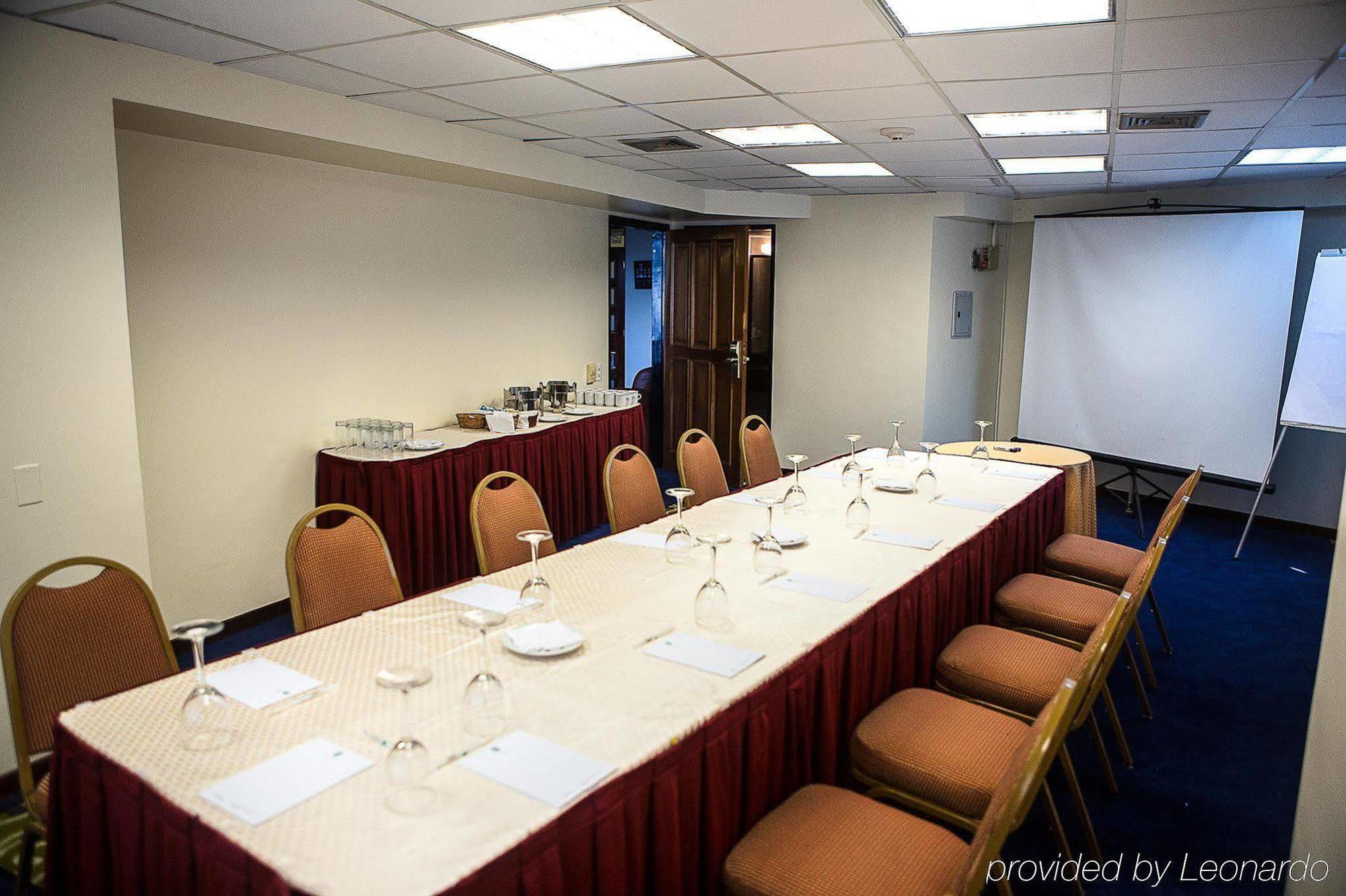 Ambassador Suites Caracas Exterior photo